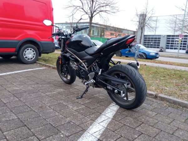 Suzuki SV 650 AUM3 A2