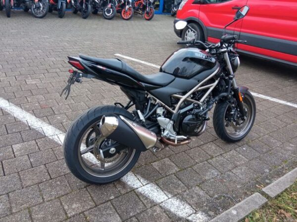 Suzuki SV 650 AUM3 A2