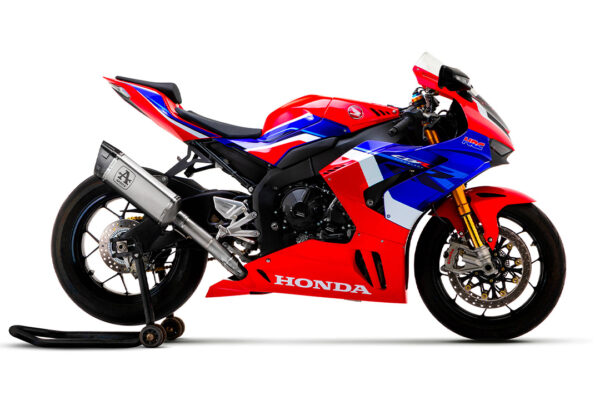 ARROW PISTA Titan cu Țeavă intermediară din Titan pentru Honda CBR1000 RR-R din anul modelului 2020-