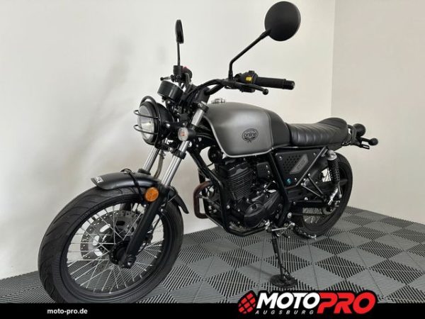 Motocicletă second-hand din Germania, verificată și servisată, disponibilă în diverse stiluri: Naked, Sport, Touring, Cruiser, Super Sport, Adventure / Dual-Sport, Enduro, Chopper, Scooter, Café Racer, Dirt Bike, Motociclete de stradă, Motociclete pentru începători, Motociclete rare, Motociclete Custom, Motociclete reduse în înălțime, Motociclete Vintage / Retro, Motociclete Off-Road, Motociclete de curse (Track Bikes), Motociclete rulate, Motociclete cu șa înaltă (Adventure Bikes)