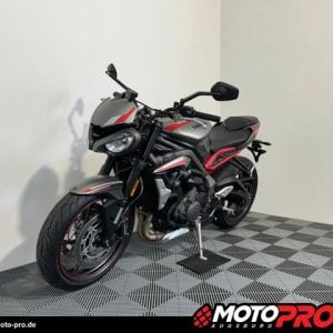 Triumph Street Triple 765 R