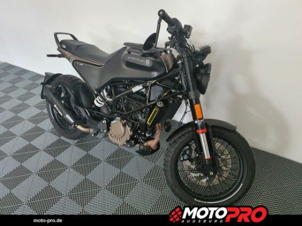 Motocicletă second-hand din Germania, verificată și servisată, disponibilă în diverse stiluri: Naked, Sport, Touring, Cruiser, Super Sport, Adventure / Dual-Sport, Enduro, Chopper, Scooter, Café Racer, Dirt Bike, Motociclete de stradă, Motociclete pentru începători, Motociclete rare, Motociclete Custom, Motociclete reduse în înălțime, Motociclete Vintage / Retro, Motociclete Off-Road, Motociclete de curse (Track Bikes), Motociclete rulate, Motociclete cu șa înaltă (Adventure Bikes)