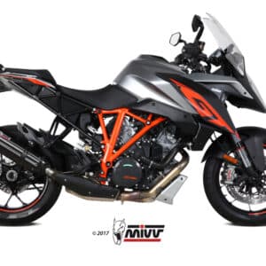 KTM_SUPERDUKE_1290_GT_16-_73KT018L9_01_PPG.jpg